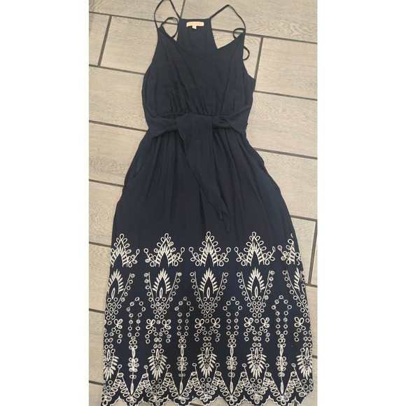 Gibson & Latimer Dresses & Skirts - Gibson & Latimer Navy Blue Halter Midi Dress Embroidered Eyelet Hem Tie Waist S